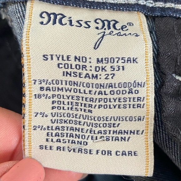 Miss Me Ankle Women’s Skinny Jeans Size 26 Embroidered Studded Color Blue M907AK - Picture 10 of 10